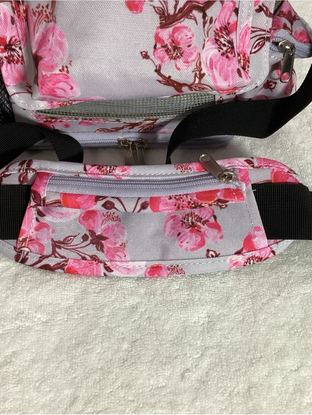 Cherry Blossom Backpack o2 Totes for Inogen Oxygen Tanks & Supplies or the Beach - Picture 10 of 11